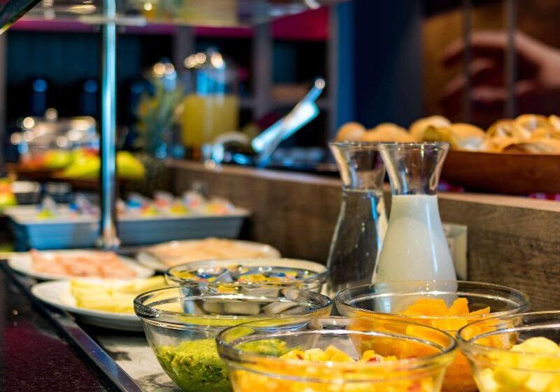 فندق Ibis Puerto Montt