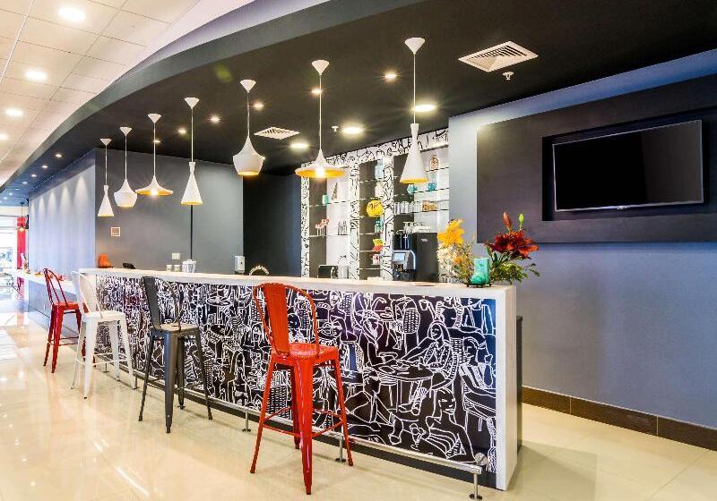 فندق Ibis Puerto Montt