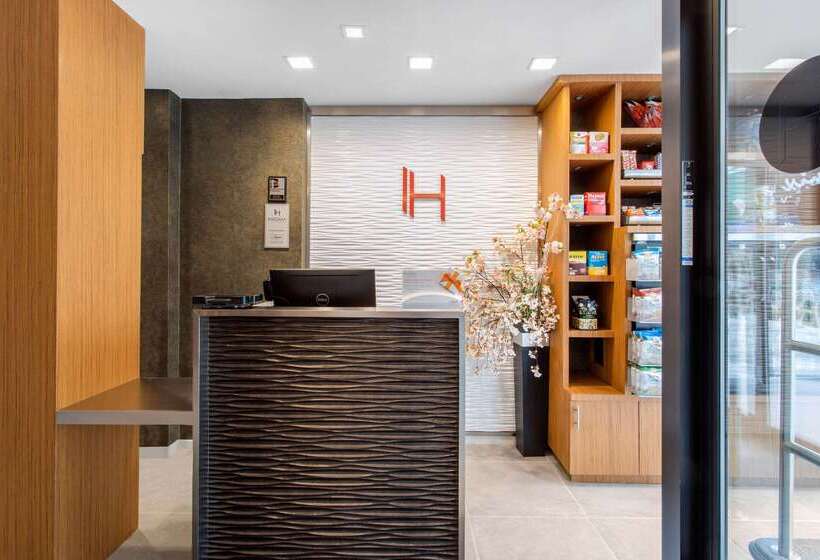 Insignia Hotel Brooklyn, Ascend Hotel Collection