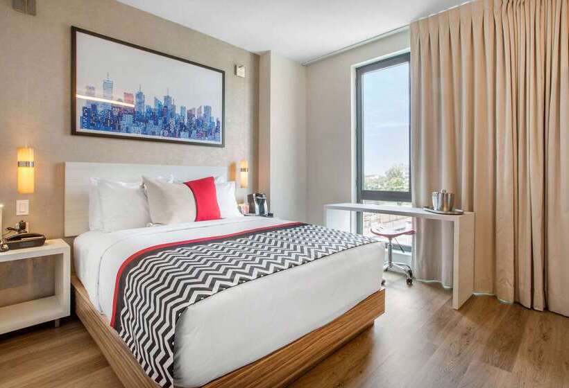 Insignia Hotel Brooklyn, Ascend Hotel Collection