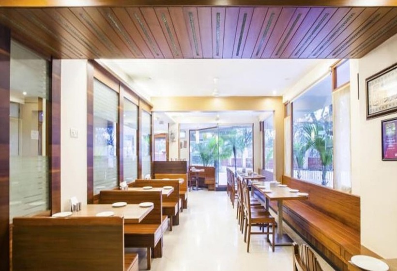 בית מלון כפרי Jaffer Bhais Brickland