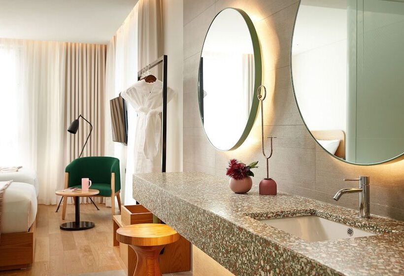 Hotel L7 Hongdae By Lotte