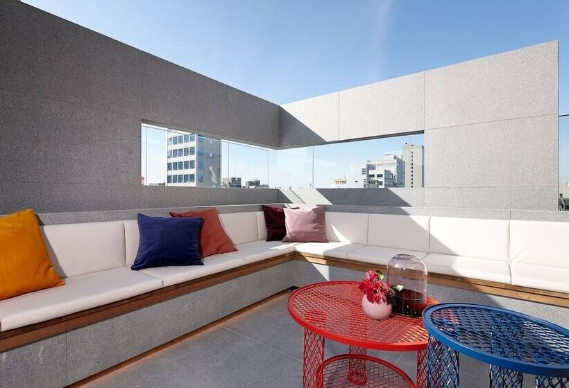 Hotel L7 Hongdae By Lotte