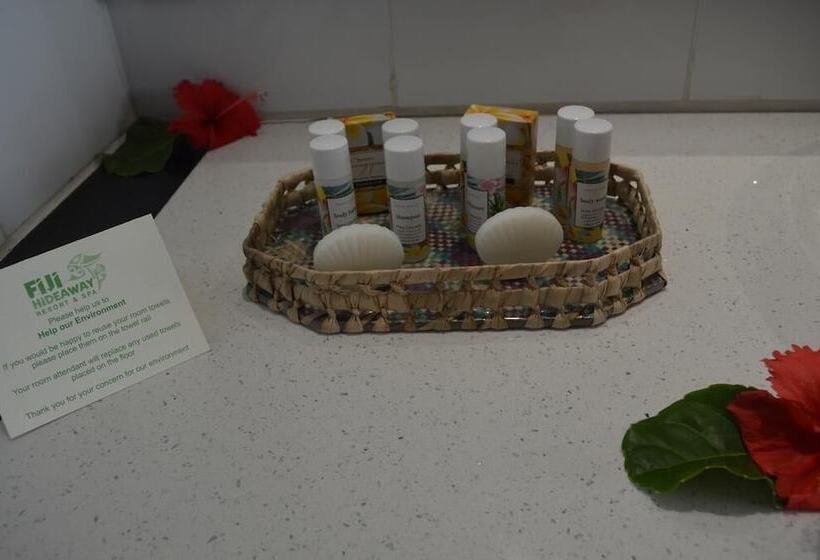 فندق Landers Bay Resort & Spa Fiji   Adults Only