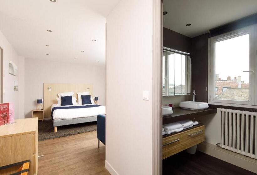 ホテル Saint Aubin Logis Hôtel & Restaurant