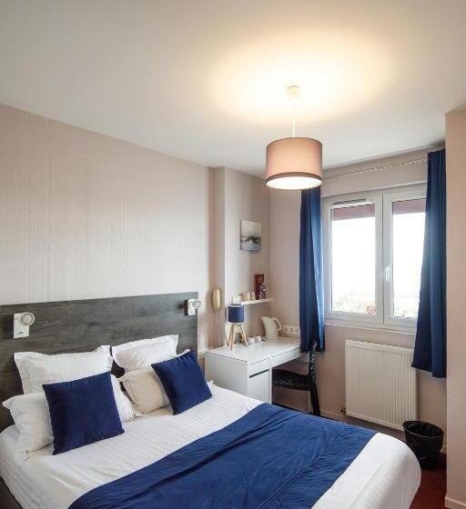 ホテル Saint Aubin Logis Hôtel & Restaurant