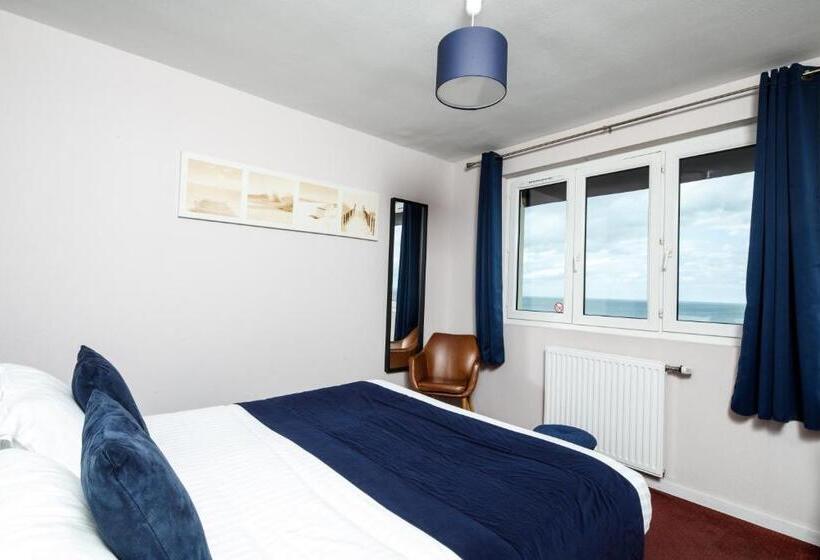 ホテル Saint Aubin Logis Hôtel & Restaurant