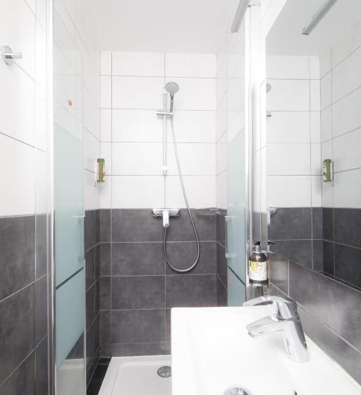 ホテル Saint Aubin Logis Hôtel & Restaurant