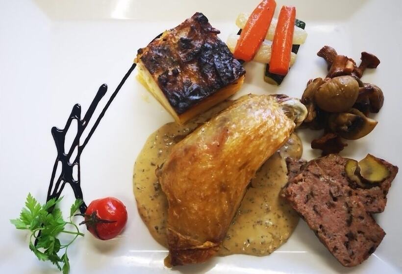 Отель Les Pins Blancs En Provence