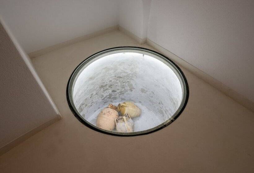 Отель Lotus Cave Villa