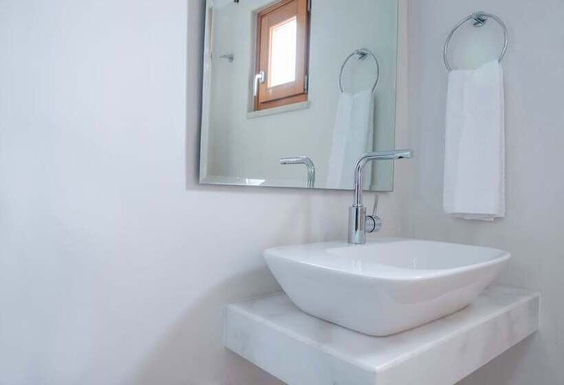 Отель Lotus Cave Villa