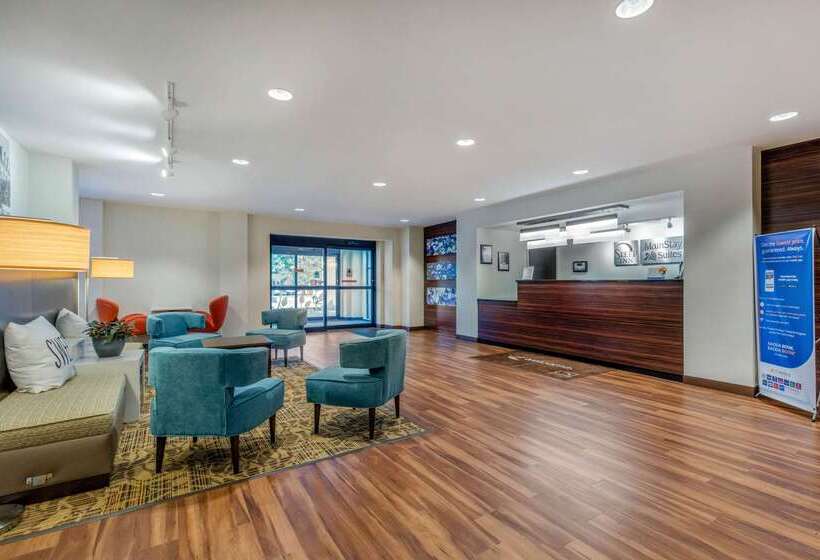فندق Mainstay Suites St. Louis Airport