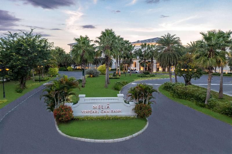 هتل Meliá Vinpearl Cam Ranh Beach Resort