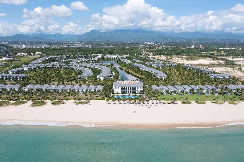 هتل Meliá Vinpearl Cam Ranh Beach Resort