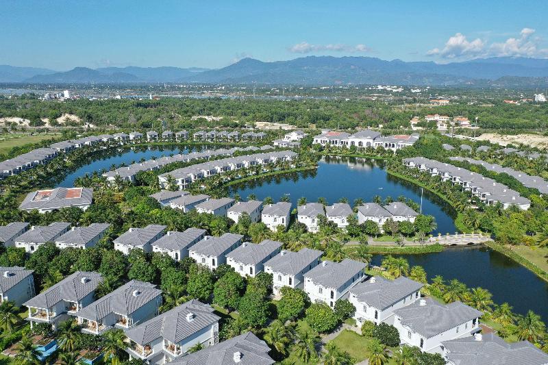 هتل Meliá Vinpearl Cam Ranh Beach Resort