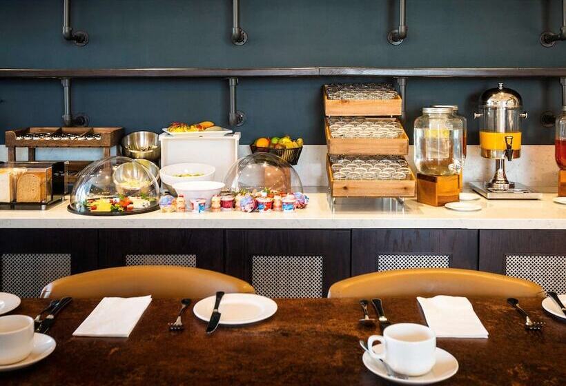 Отель Mercure Bridgwater