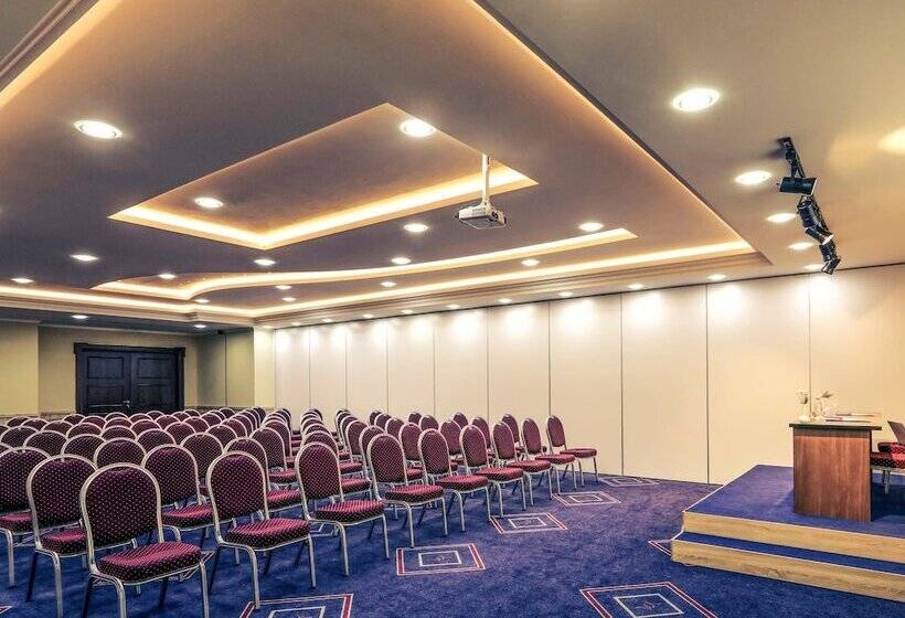 هتل Mercure Tetovo