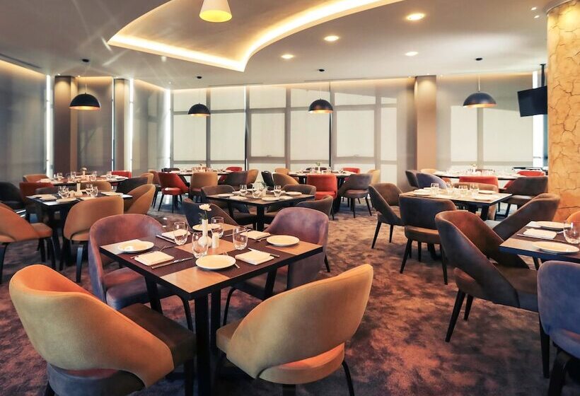 هتل Mercure Tetovo