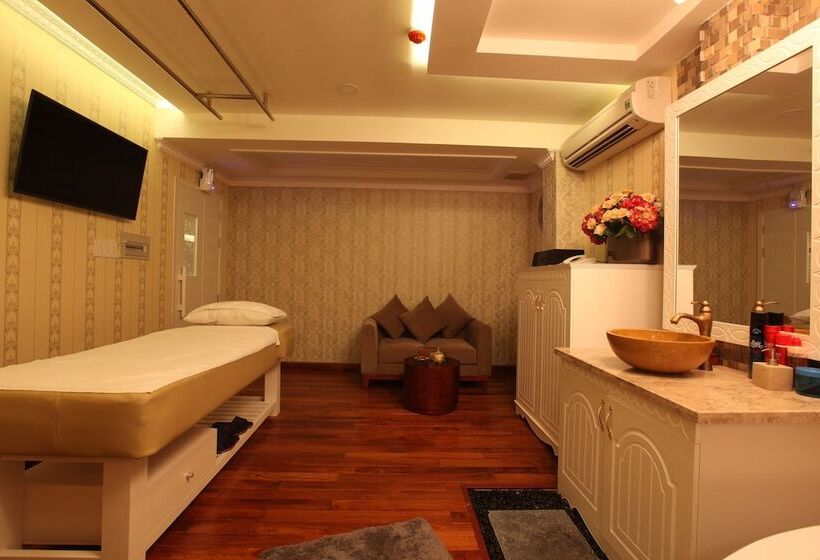 Minh Tam Hotel & Spa 3/2