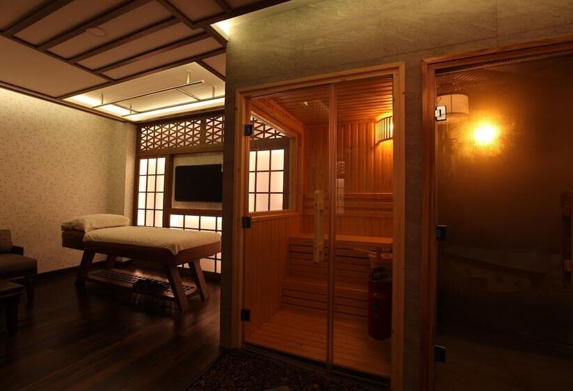 Minh Tam Hotel & Spa 3/2