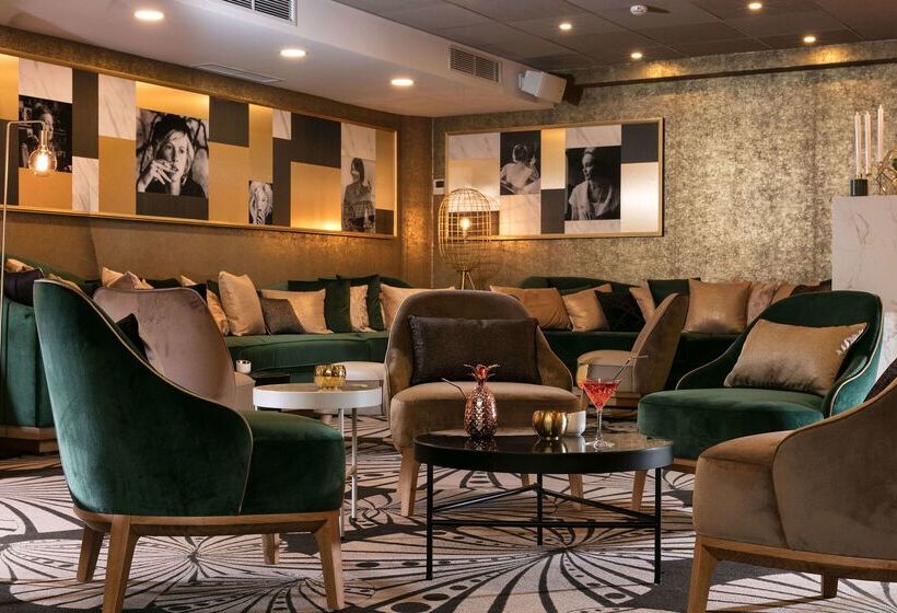 Niepce Paris Hotel, Curio Collection By Hilton