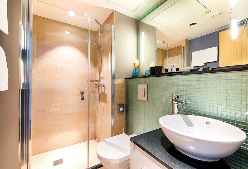 Nyx Hotel Munich By Leonardo Hotels