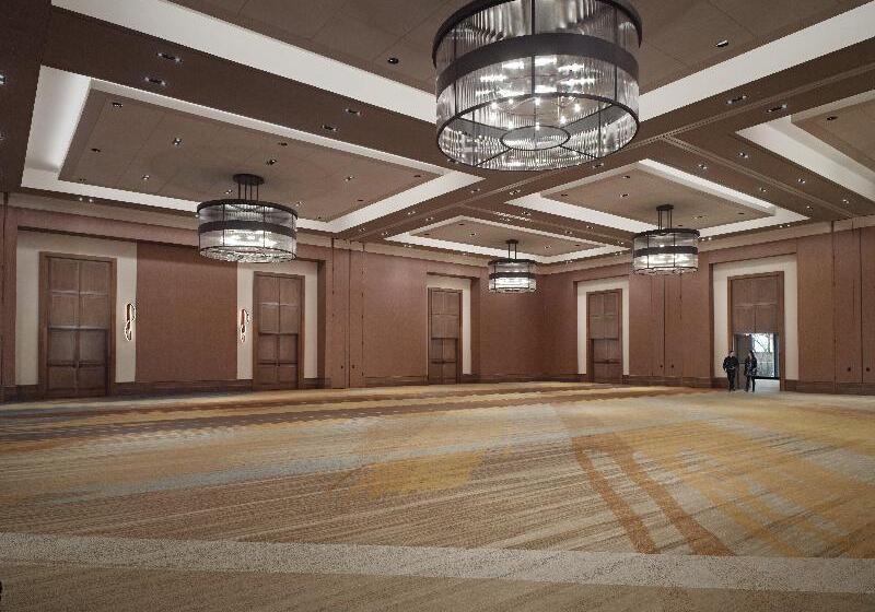 בית מלון כפרי Omni Louisville