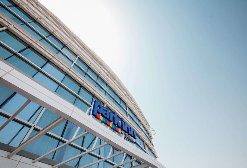 هتل Park Inn By Radisson Dubai Motor City