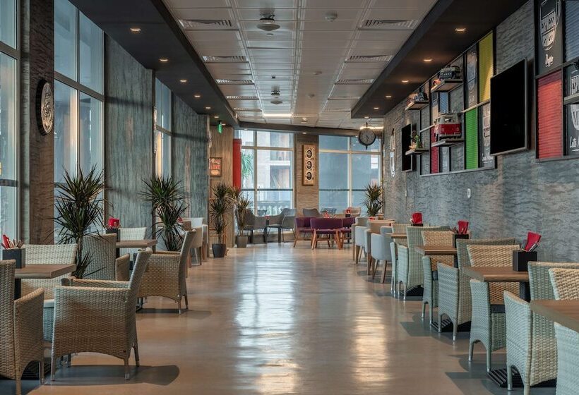 호텔 Park Inn By Radisson Jubail Industrial City