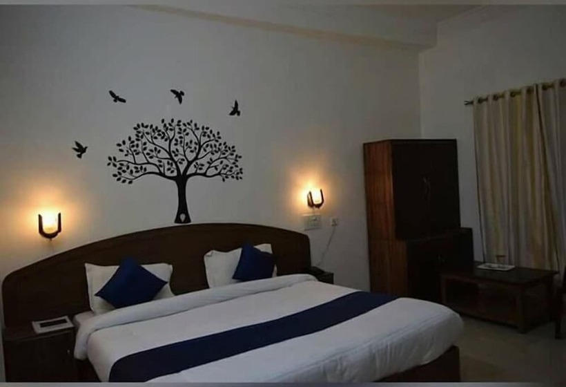 酒店 Princess Khajuraho