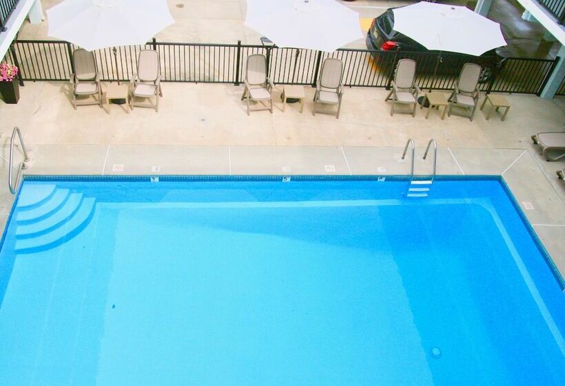 בית מלון כפרי Cabana Oceanfront/ Boardwalk