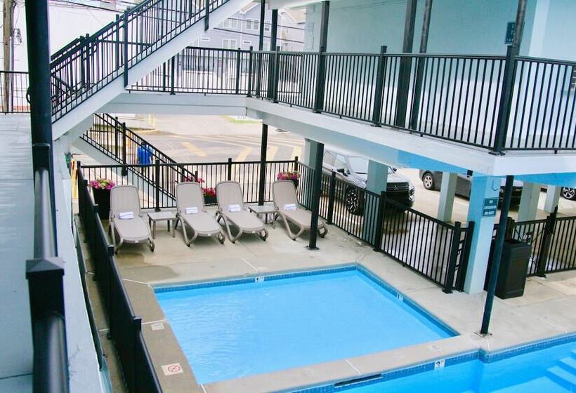 בית מלון כפרי Cabana Oceanfront/ Boardwalk