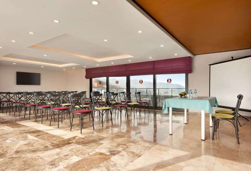 فندق Ramada By Wyndham Giresun Piraziz