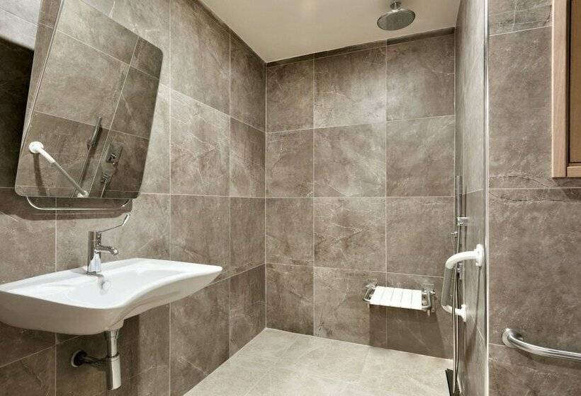 ホテル Ramada By Wyndham Gumushane