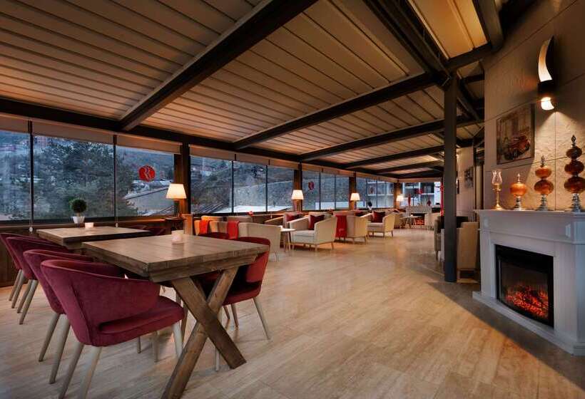 ホテル Ramada By Wyndham Gumushane