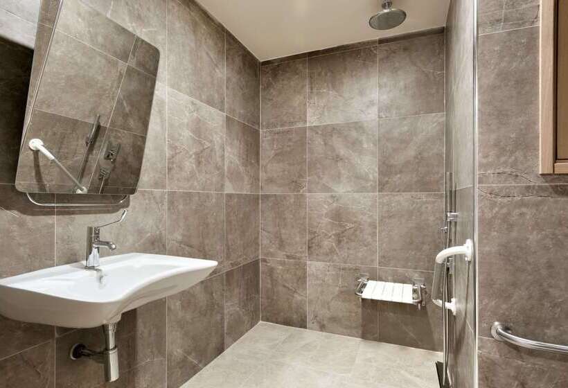 ホテル Ramada By Wyndham Gumushane