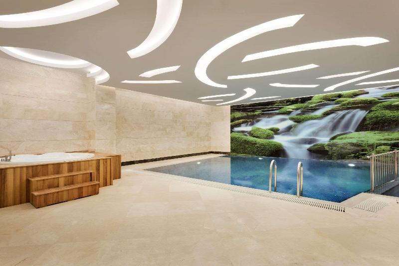 ホテル Ramada By Wyndham Gumushane