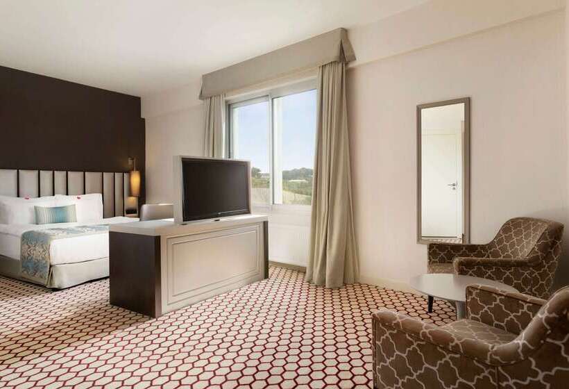 فندق Ramada By Wyndham Soma