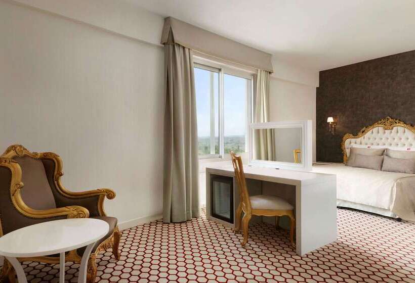 فندق Ramada By Wyndham Soma