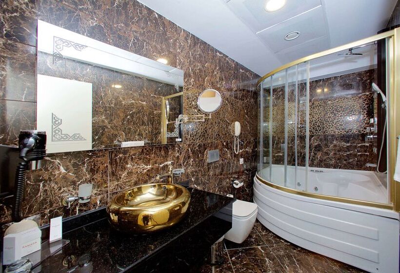 فندق Ramada By Wyndham Soma