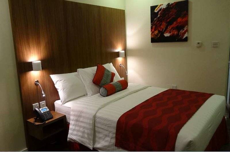 هتل Ramada Encore By Wyndham Kuwait Downtown