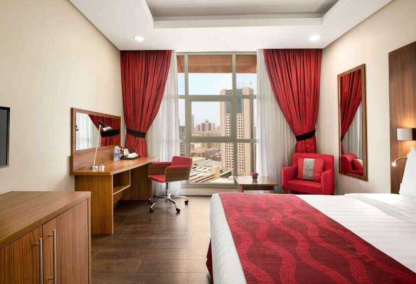 هتل Ramada Encore By Wyndham Kuwait Downtown