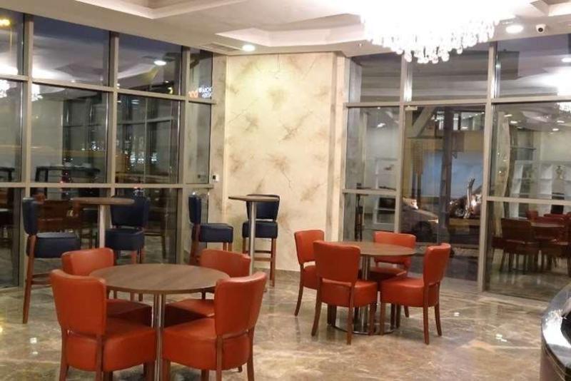 هتل Ramada Encore By Wyndham Kuwait Downtown