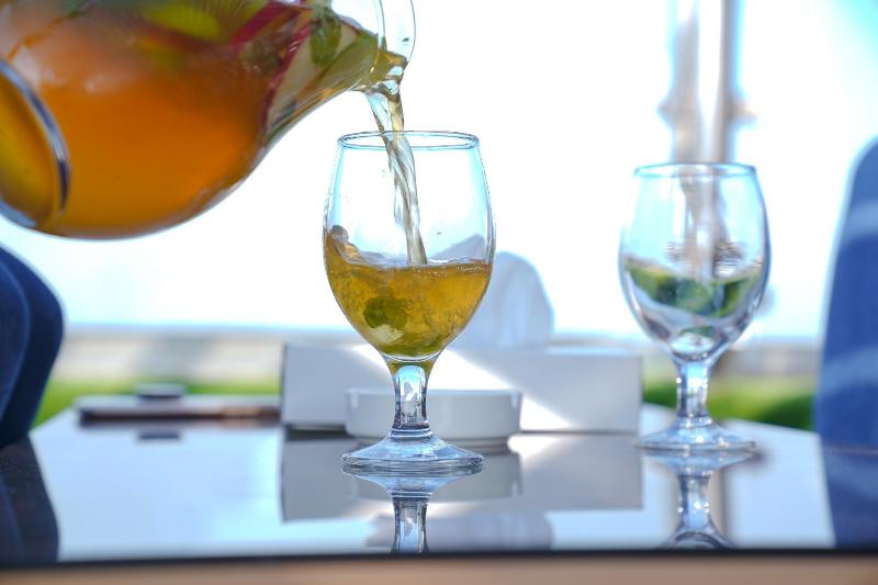 هتل Ramada Encore By Wyndham Kuwait Downtown