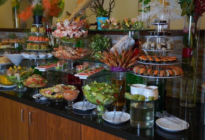 هتل Ramada Encore By Wyndham Kuwait Downtown