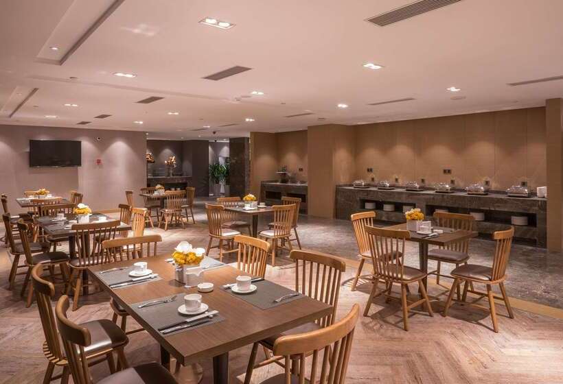 هتل Jingtang Ramada Encore