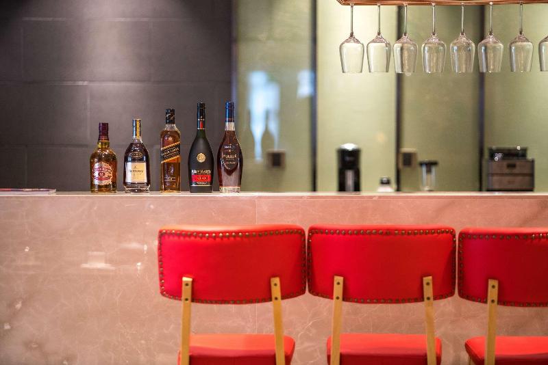 هتل Jingtang Ramada Encore