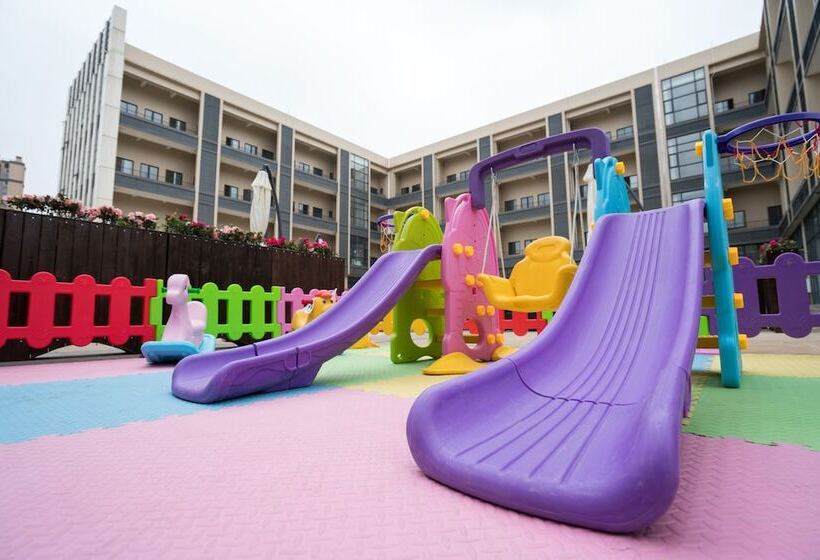 هتل Jingtang Ramada Encore