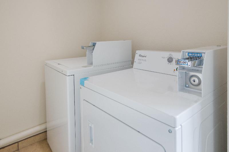 فندق Red Roof Inn Plus+ Fort Worth   Burleson