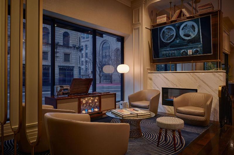 فندق Renaissance Saint Elm Dallas Downtown